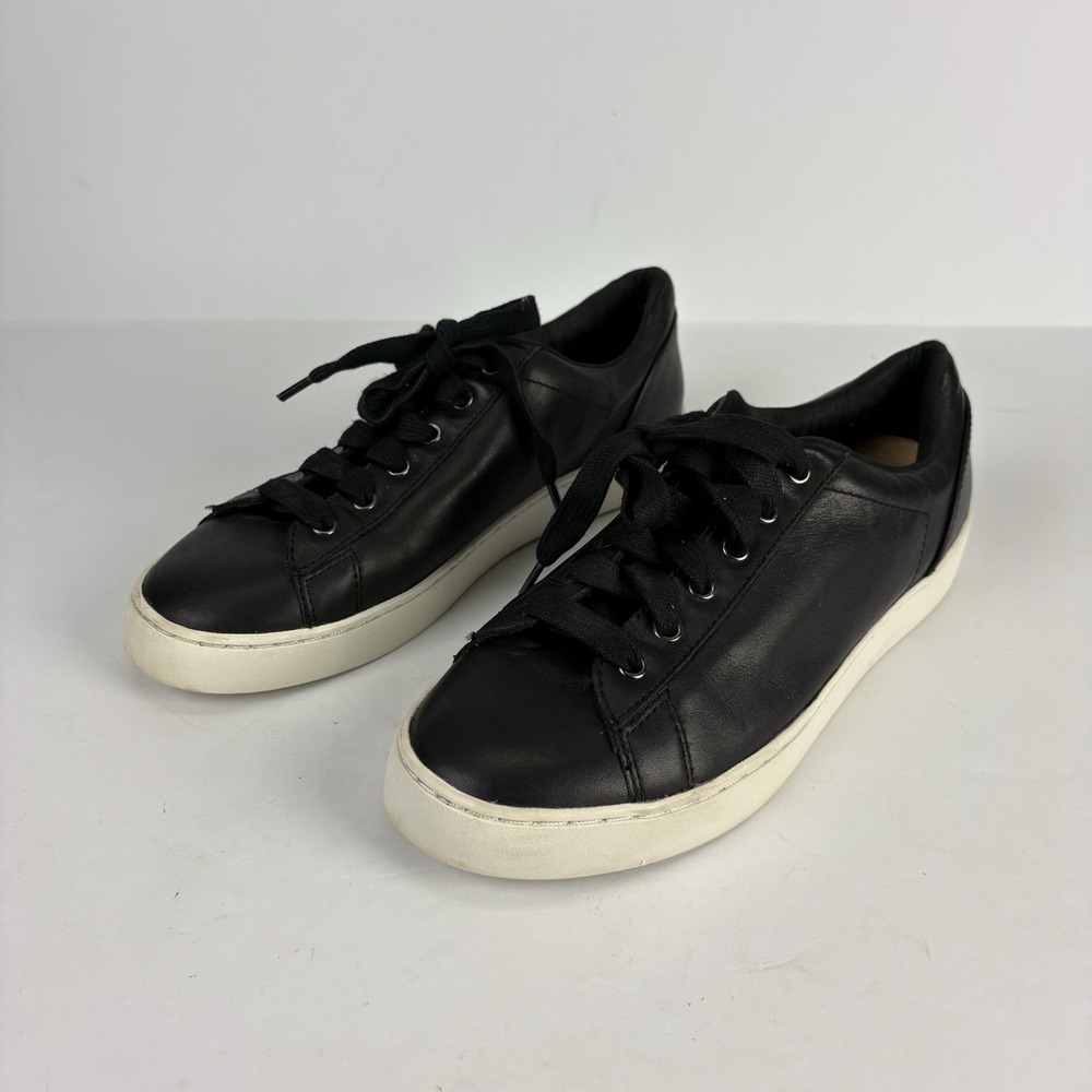 Vionic  Women Lace Up  Leather Shoes Sneaker Size 8